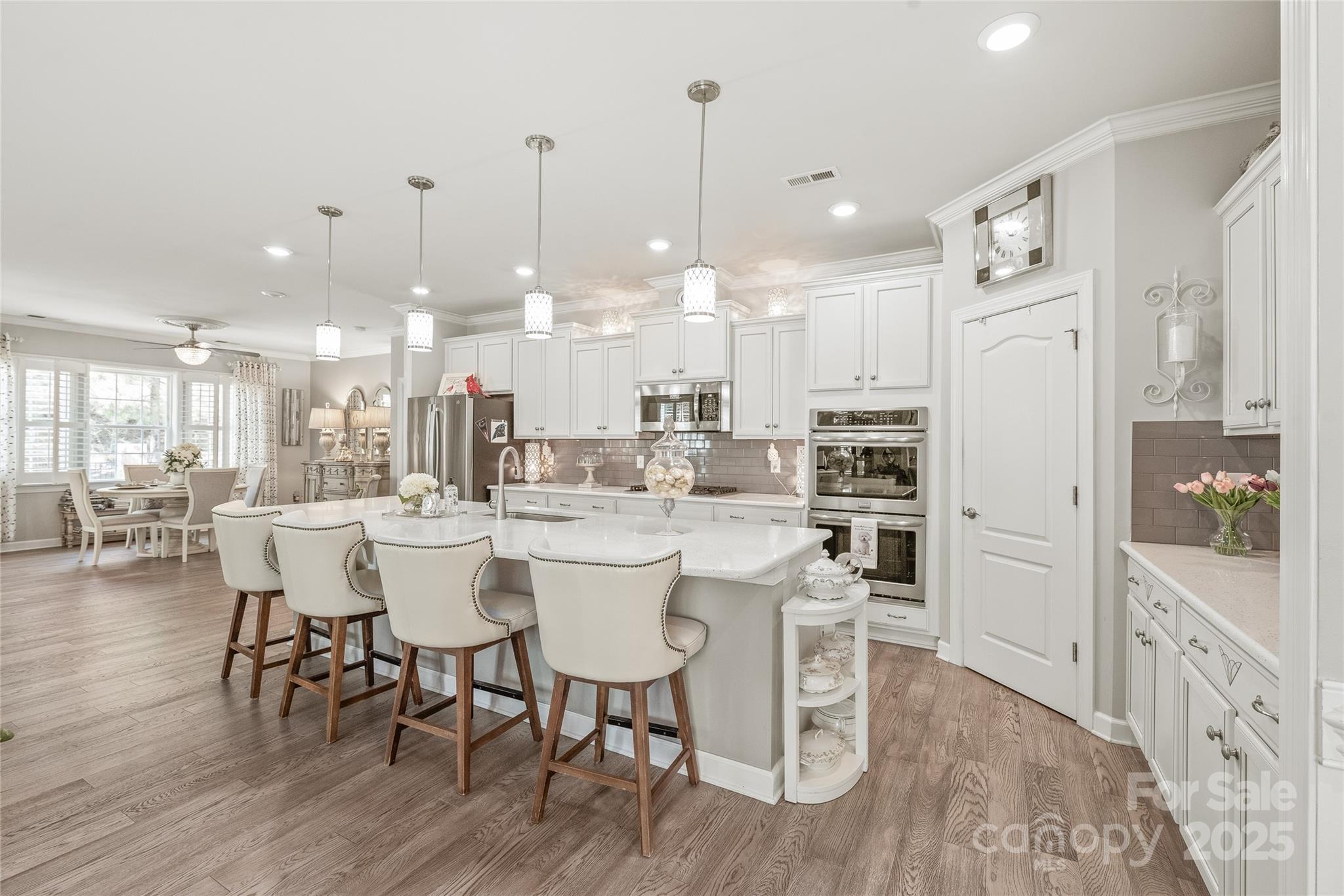 Tree Tops - Residential