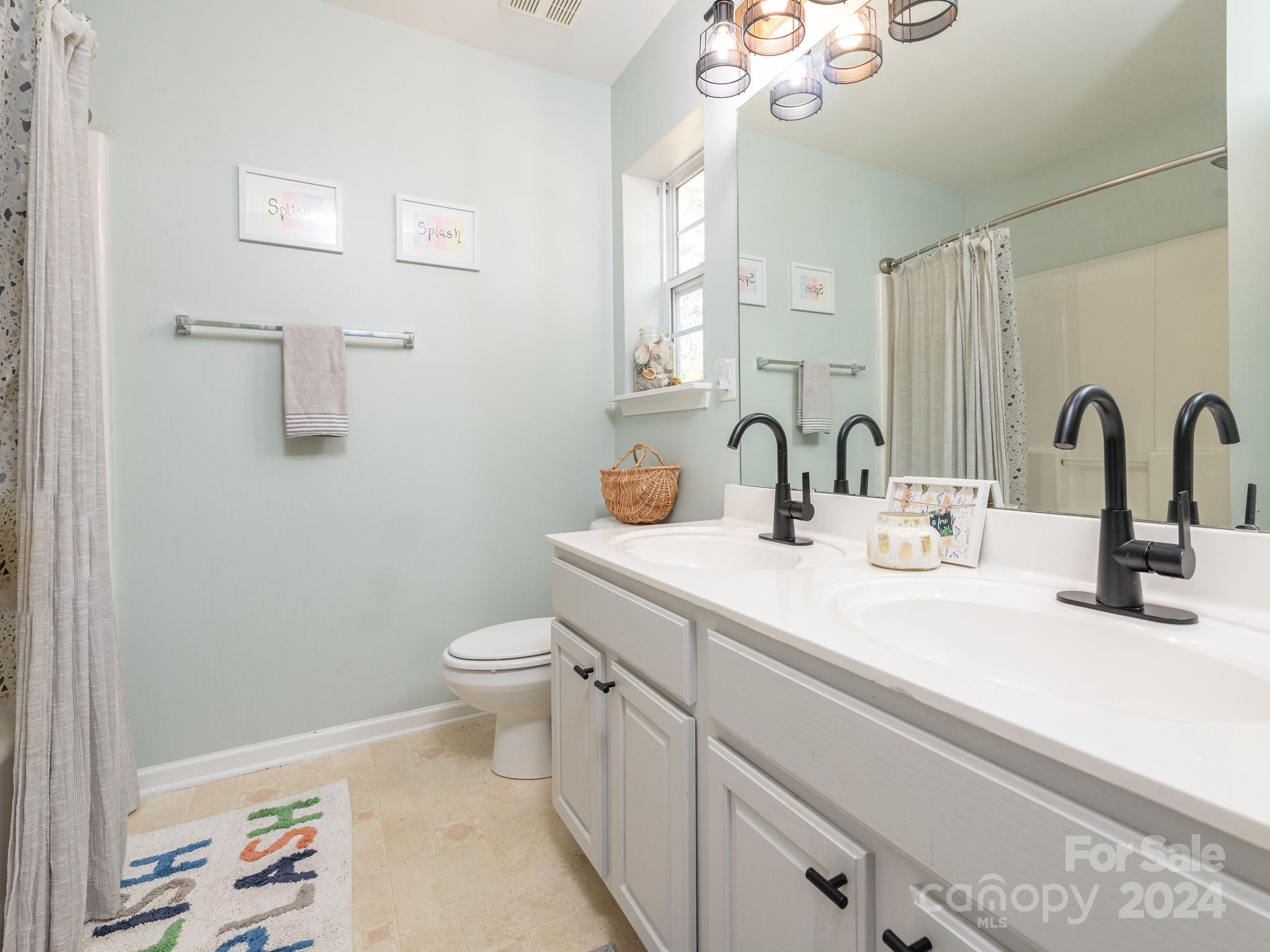 The Townes at River Crossing - Residential