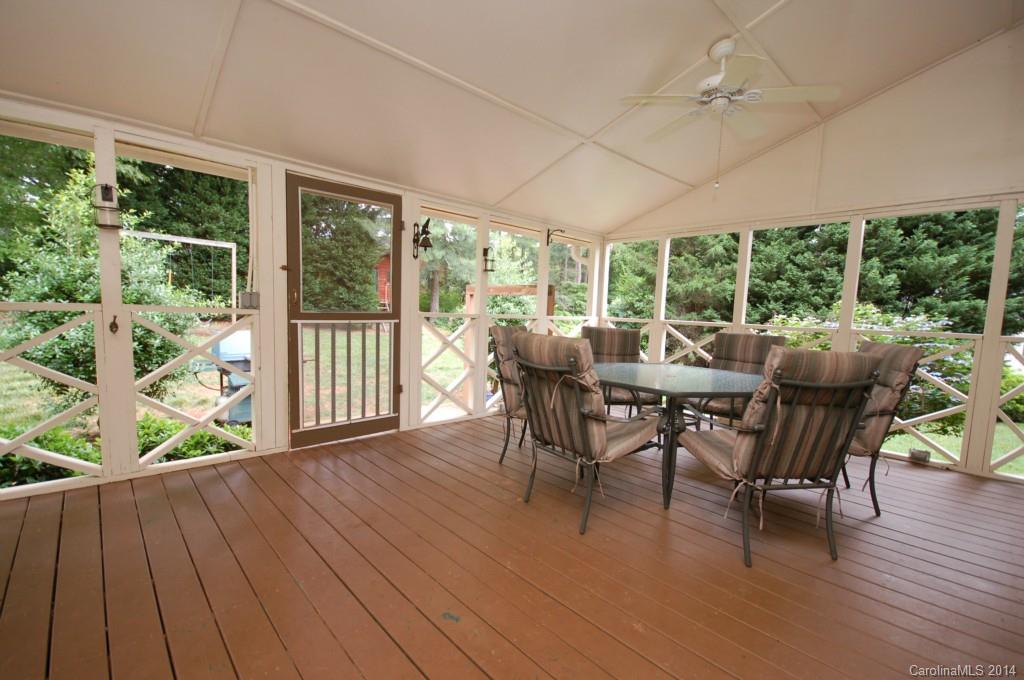 Amity Acres - Residential