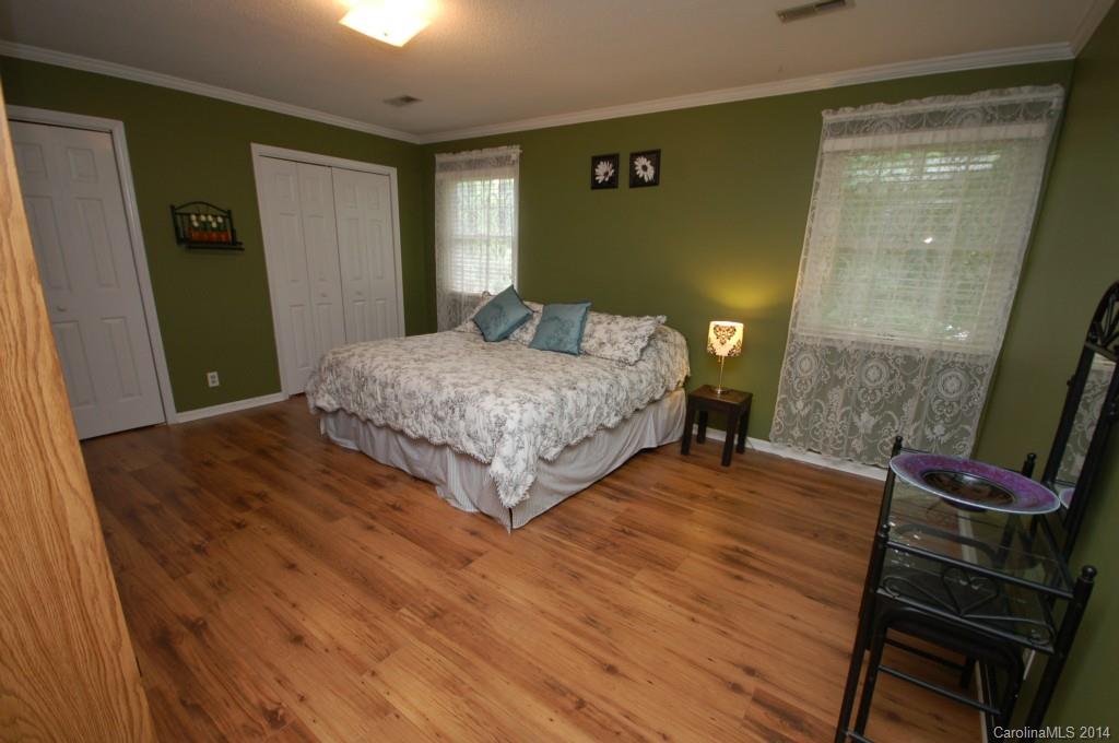 Amity Acres - Residential