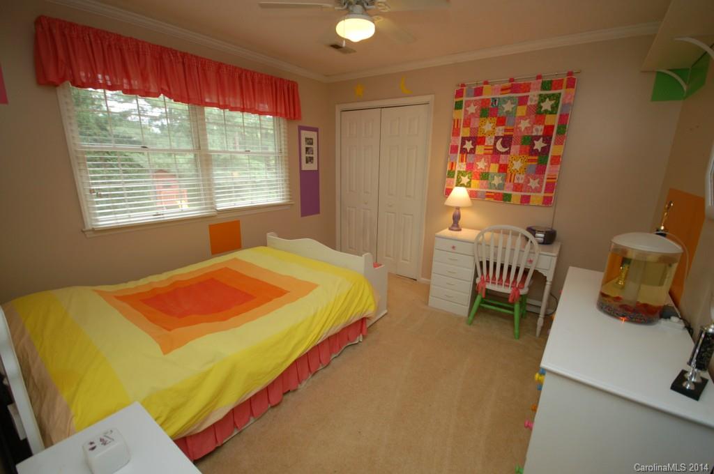 Amity Acres - Residential