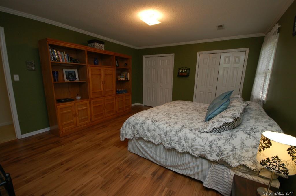 Amity Acres - Residential