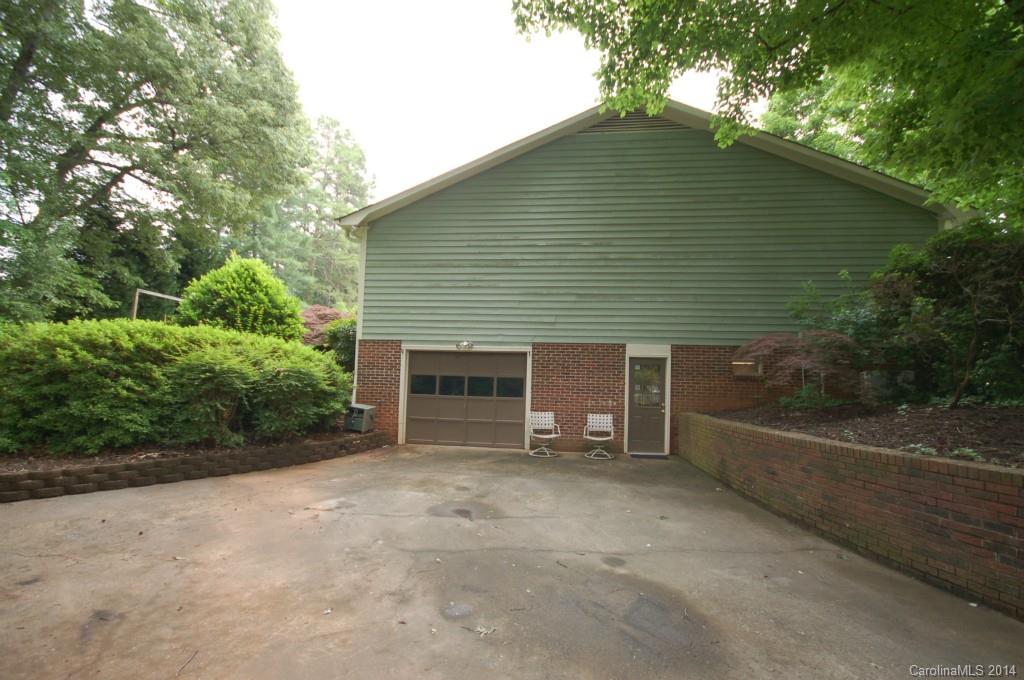 Amity Acres - Residential