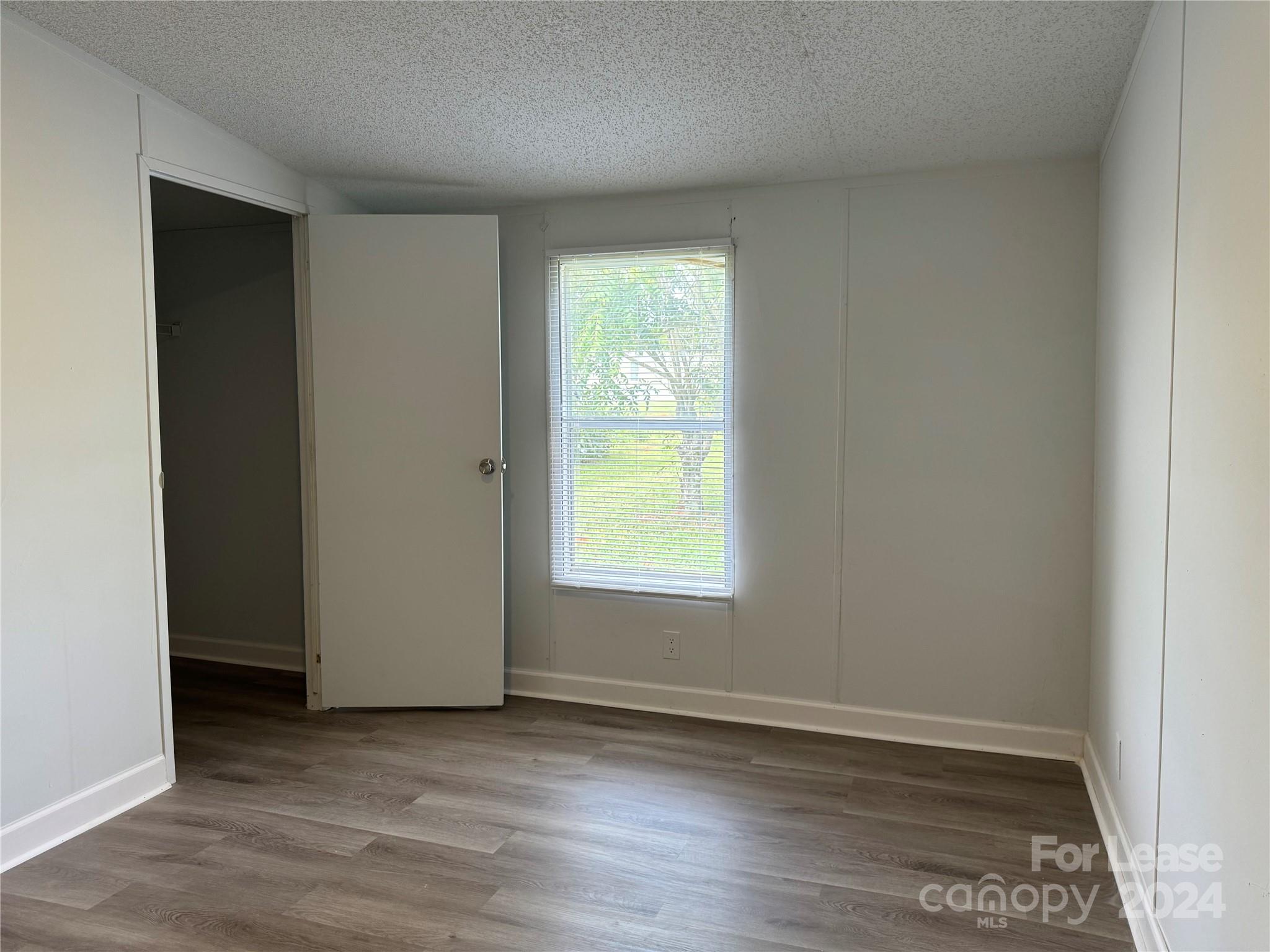 Woodland Acres - Residential Lease