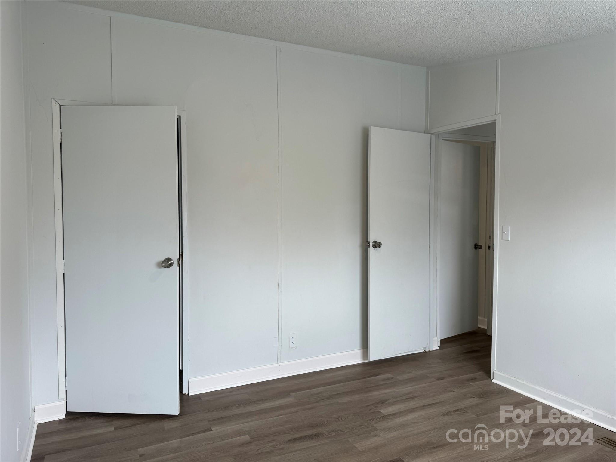 Woodland Acres - Residential Lease