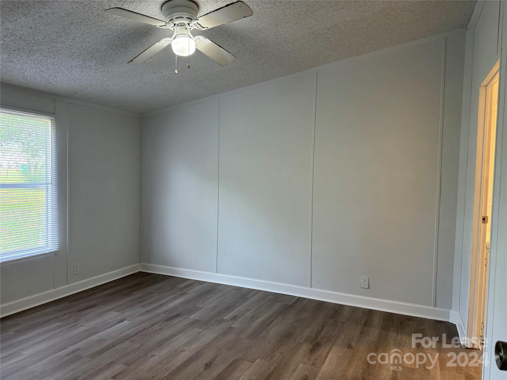 Woodland Acres - Residential Lease