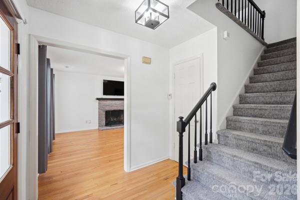 Olde Whitehall - Residential