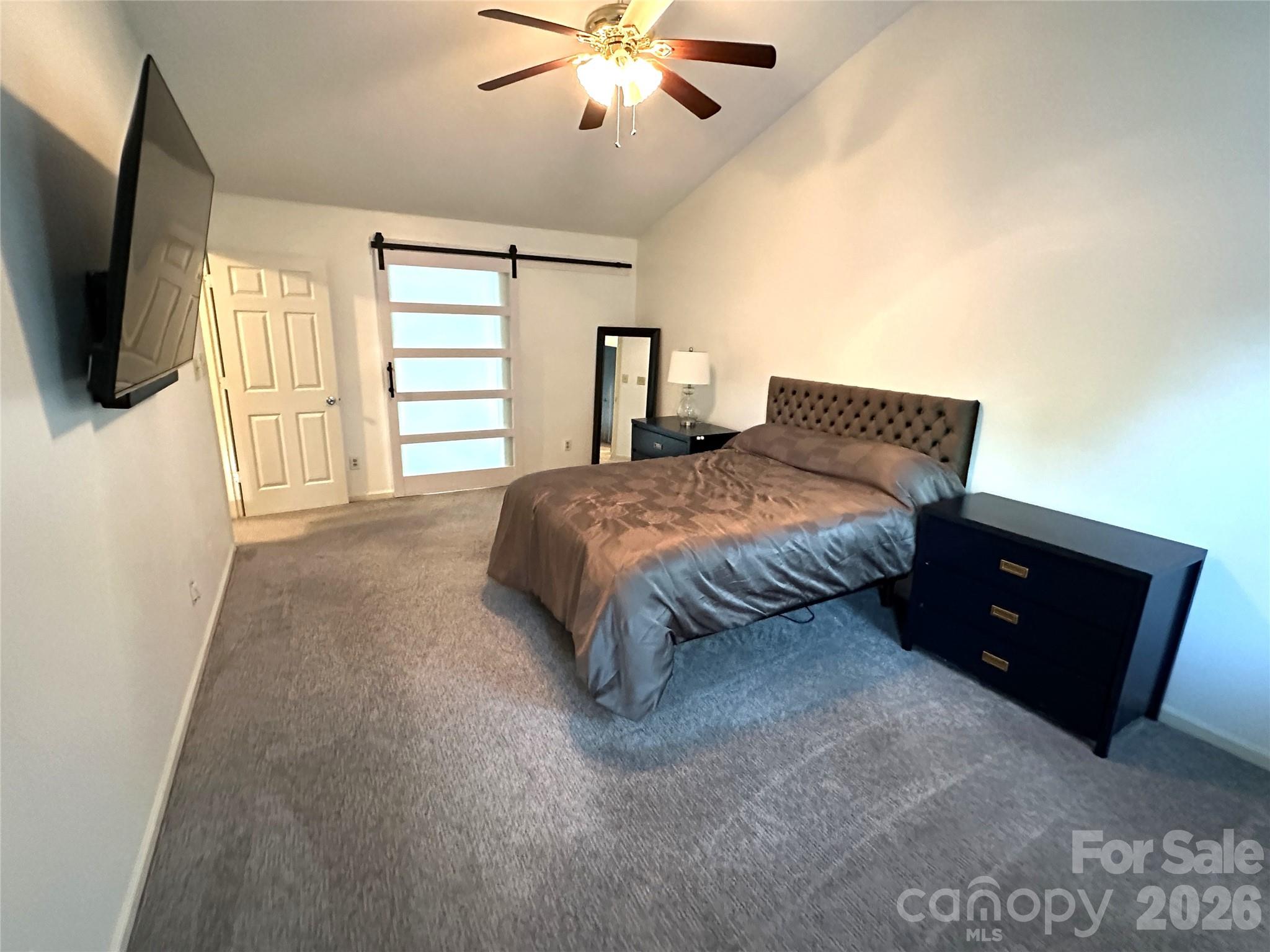 Olde Whitehall - Residential