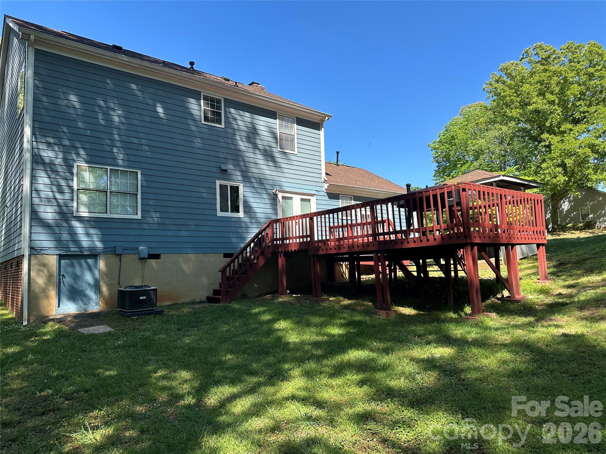 Olde Whitehall - Residential