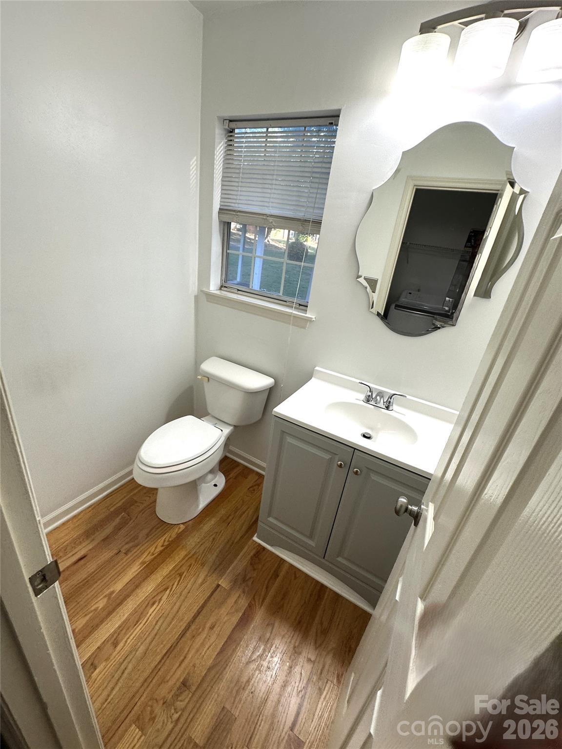 Olde Whitehall - Residential