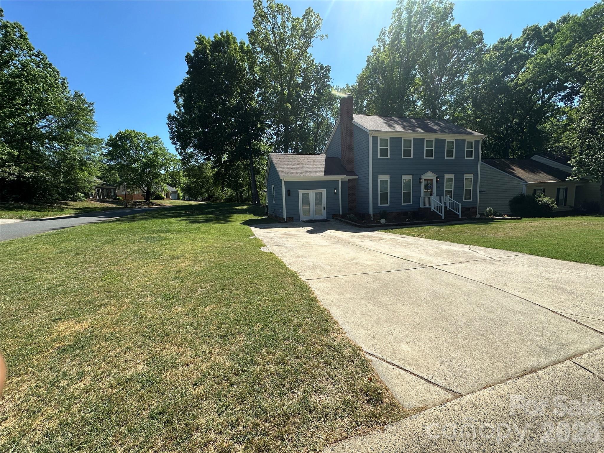 Olde Whitehall - Residential