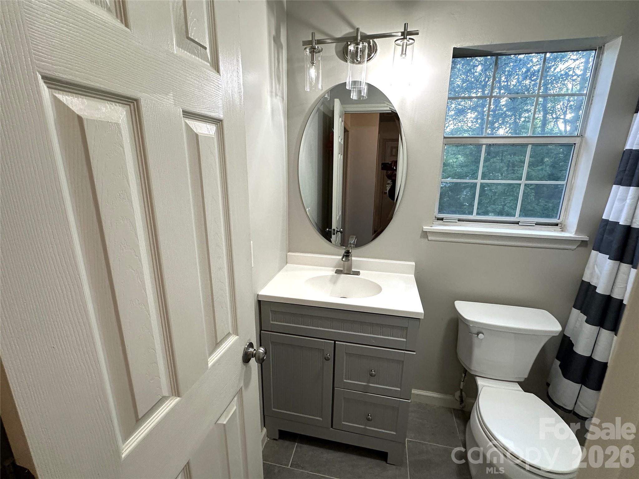 Olde Whitehall - Residential