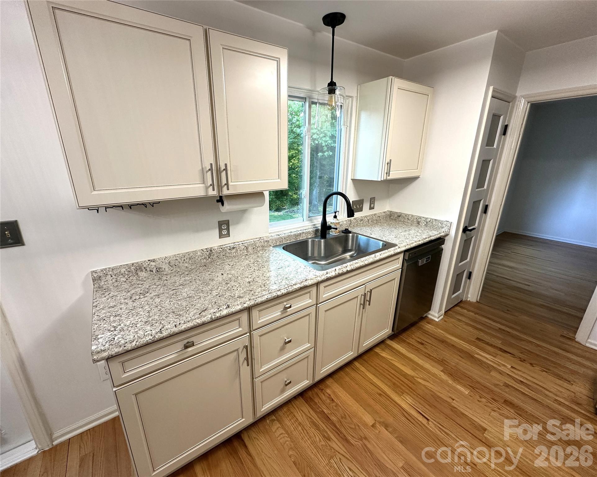 Olde Whitehall - Residential