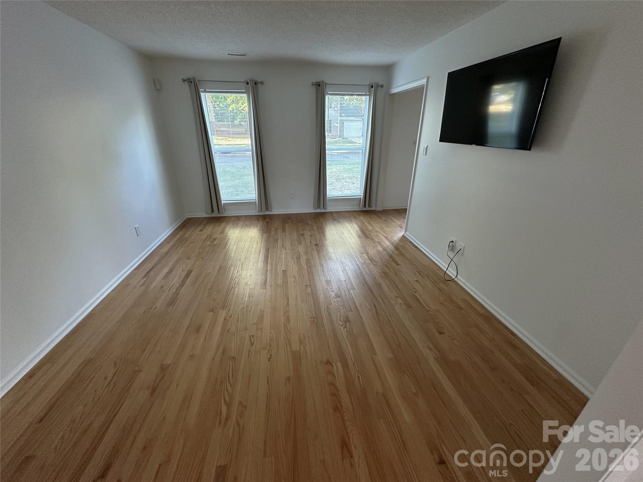 Olde Whitehall - Residential