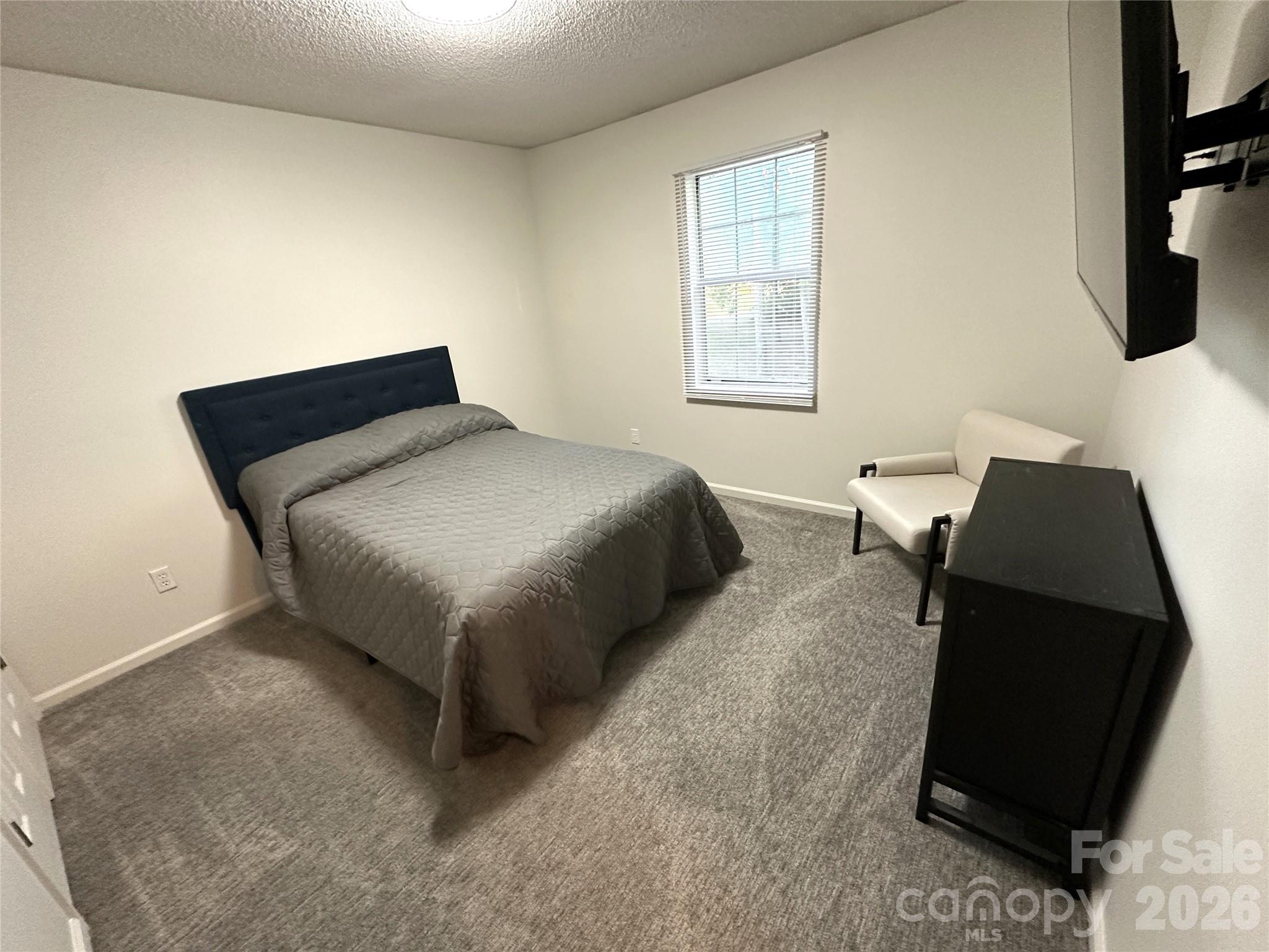 Olde Whitehall - Residential