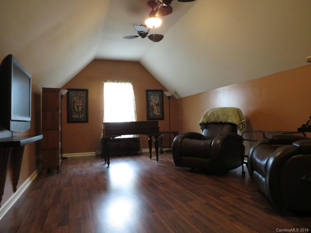 Kingstree - Residential