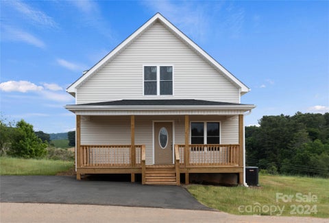 Photo for 385 Quinn Hill Lane 55