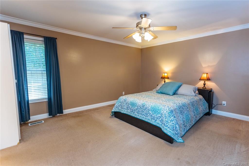 Carriage Run - Residential