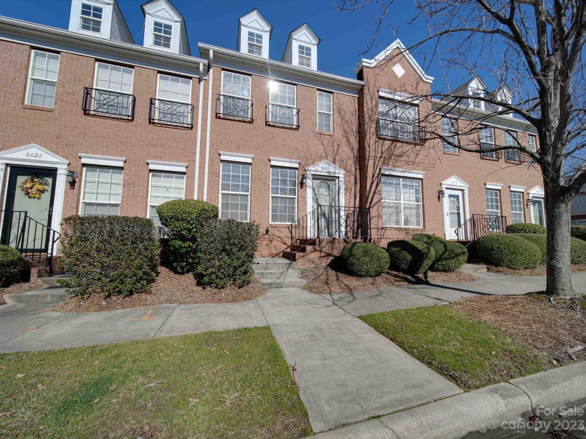 Lake Park - Residential