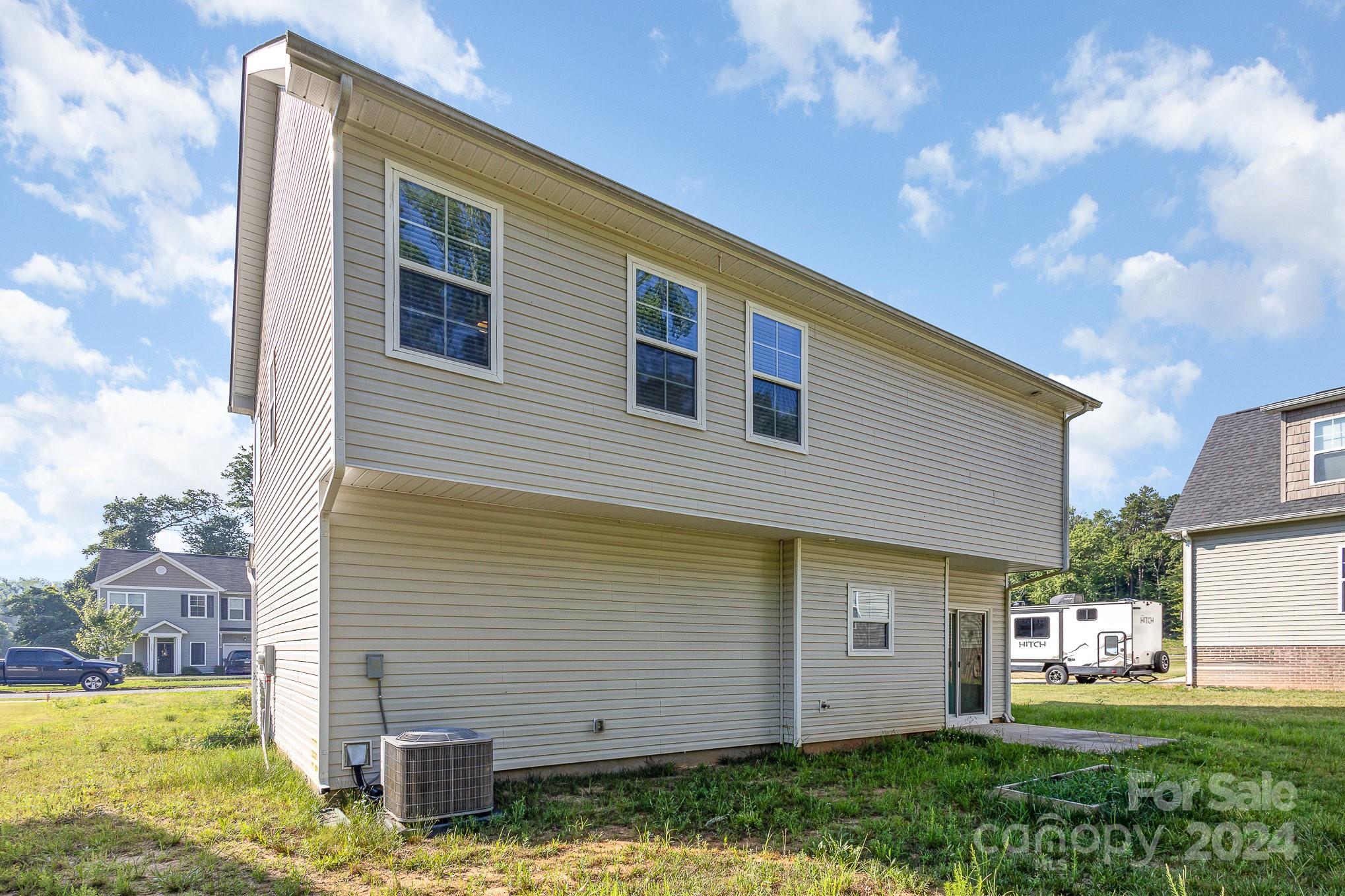 Oakview Commons - Residential