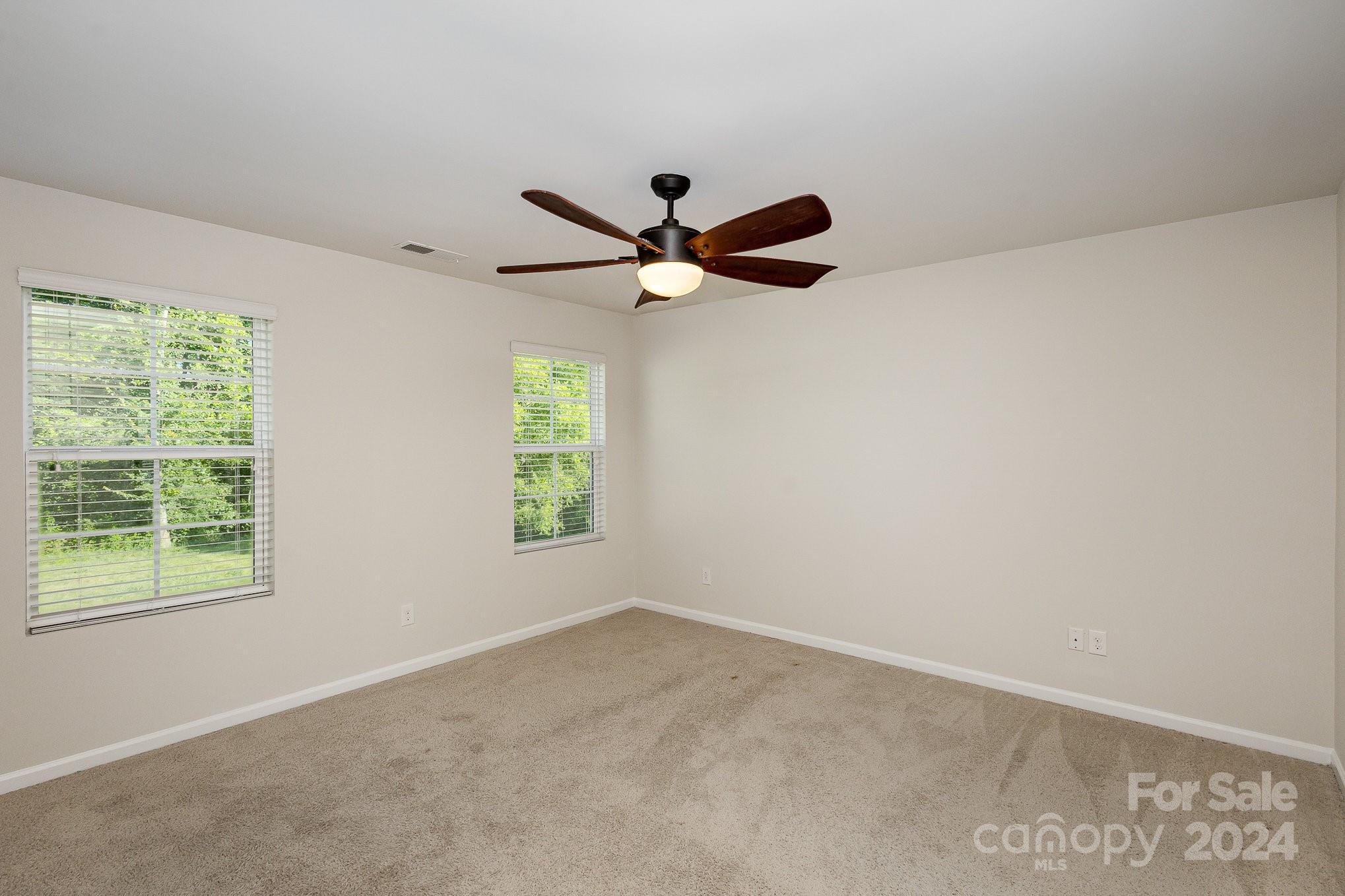 Oakview Commons - Residential