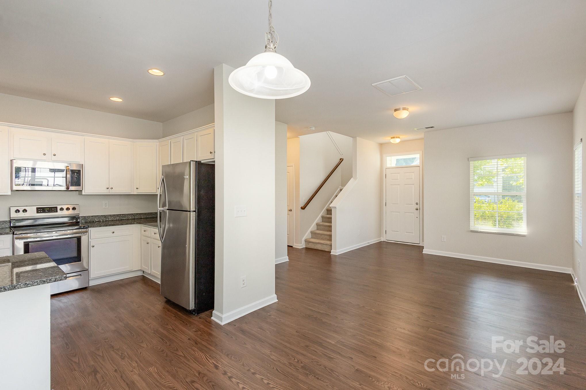 Oakview Commons - Residential