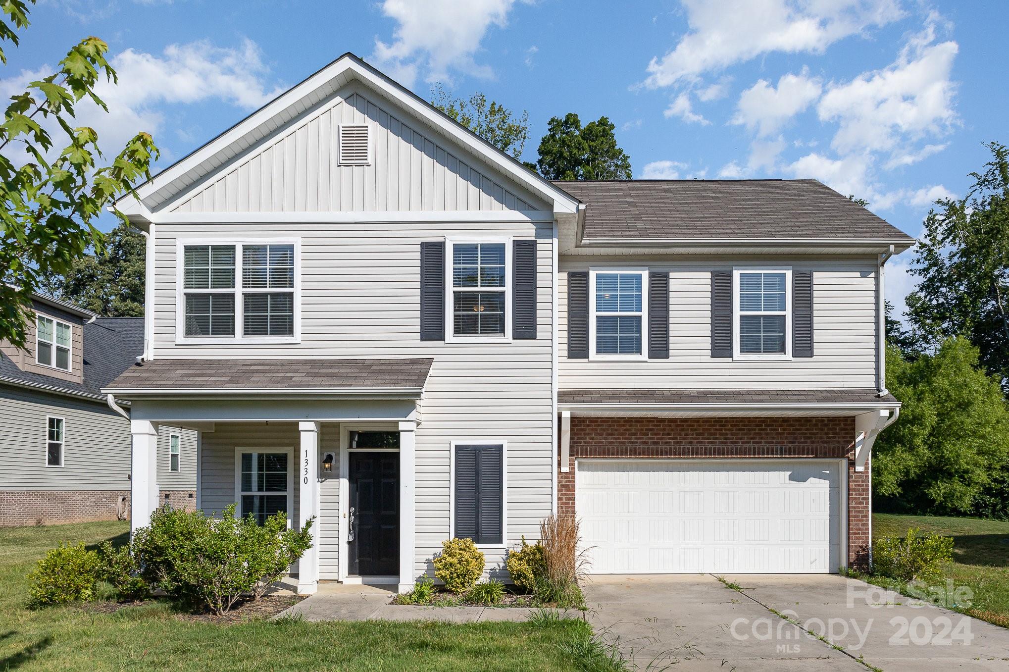 Oakview Commons - Residential