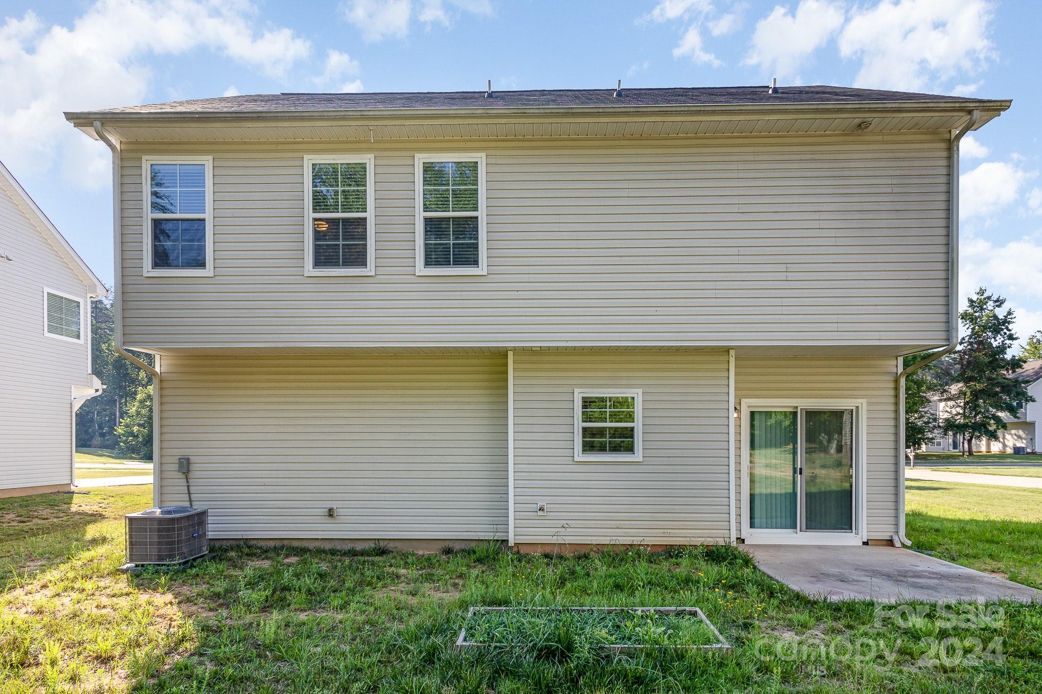 Oakview Commons - Residential