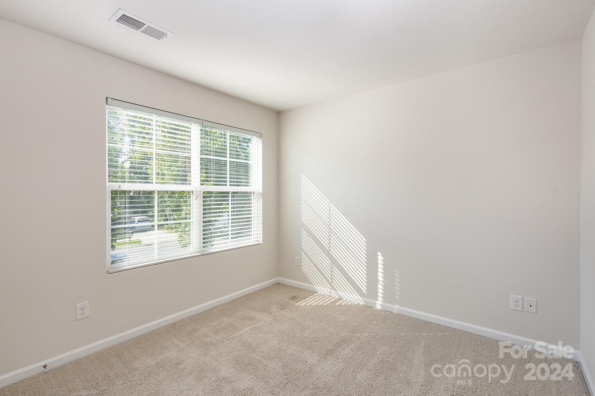 Oakview Commons - Residential