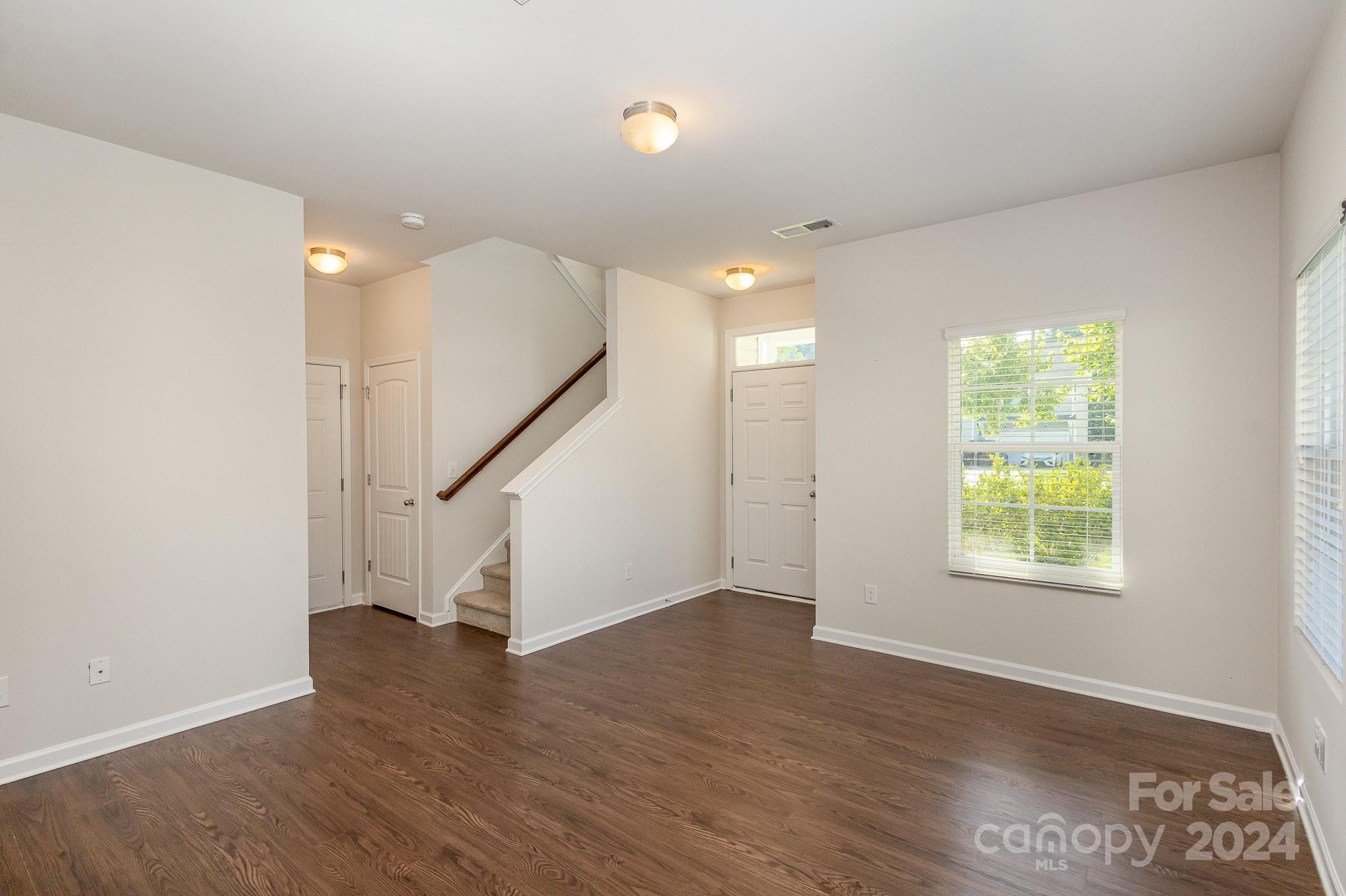 Oakview Commons - Residential