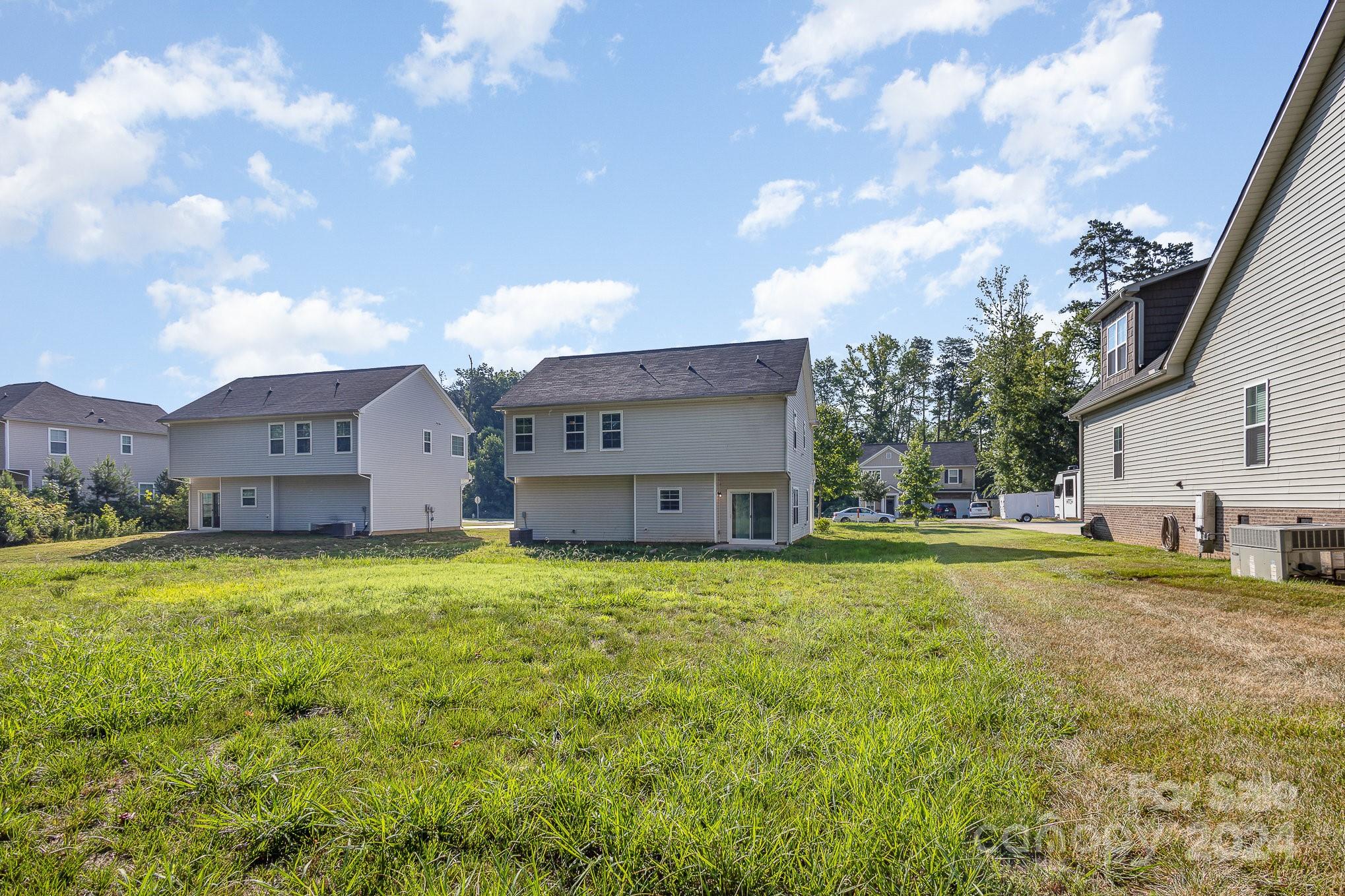 Oakview Commons - Residential