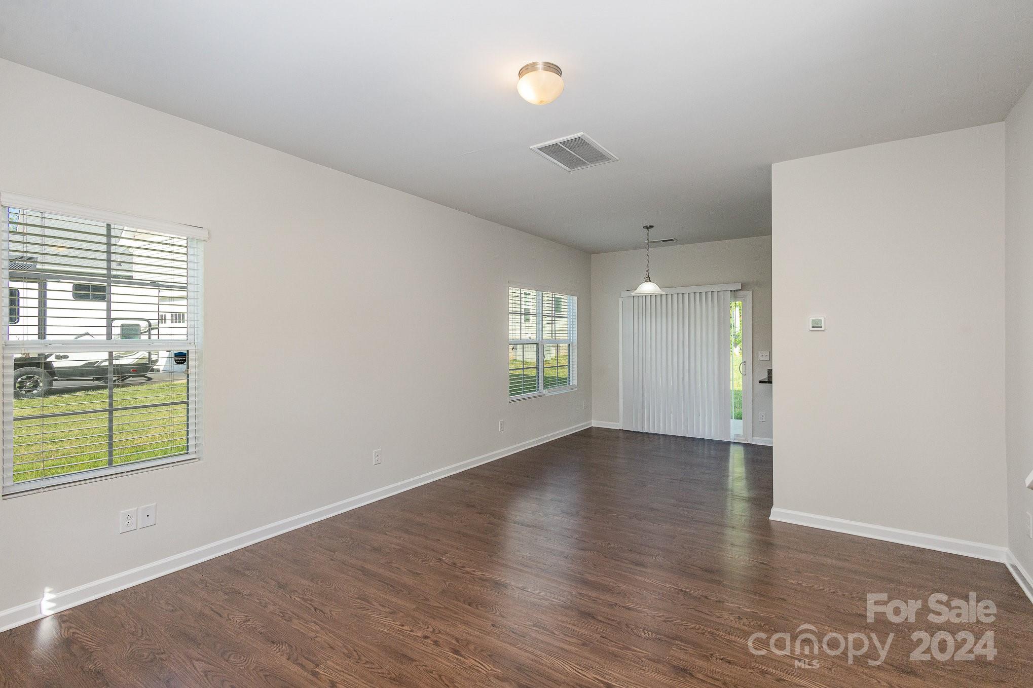 Oakview Commons - Residential