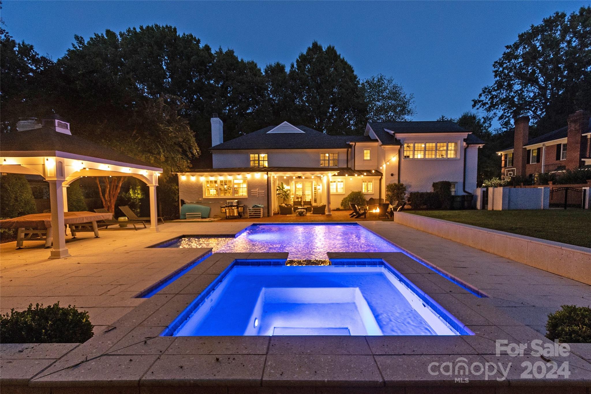 Deering Oaks - Residential
