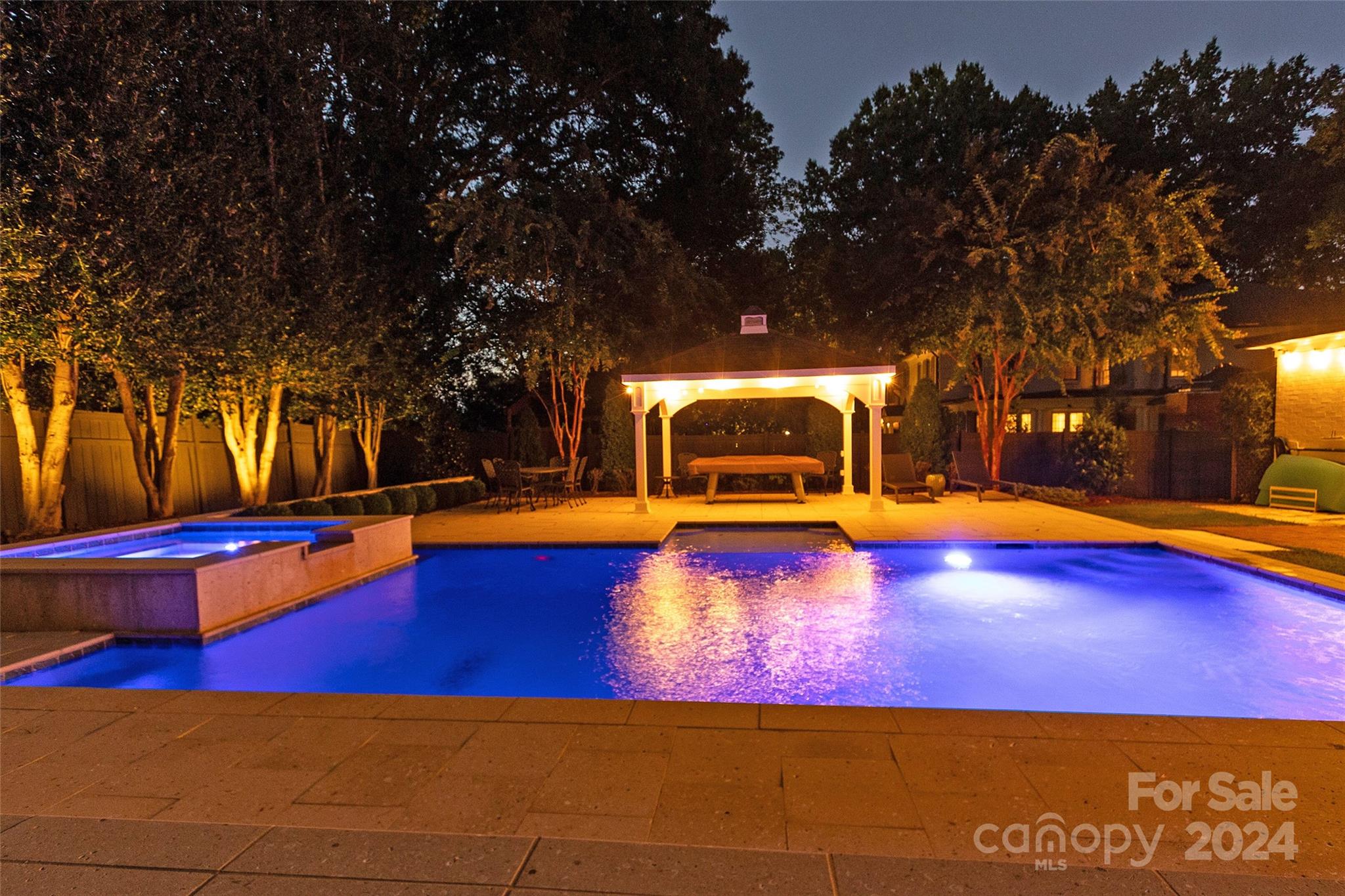 Deering Oaks - Residential