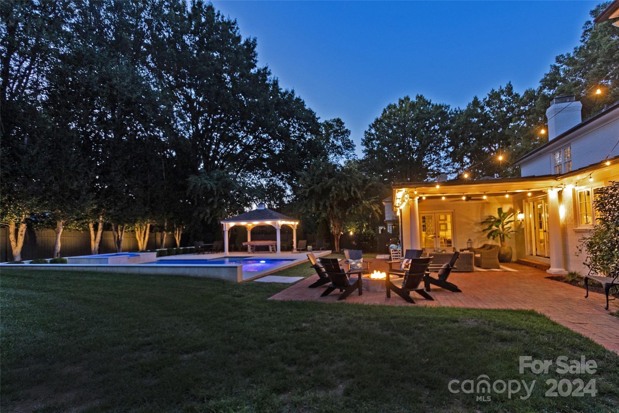 Deering Oaks - Residential