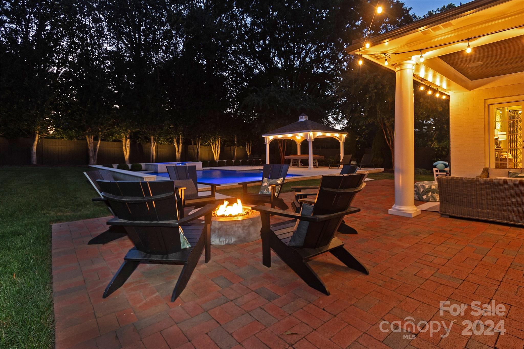 Deering Oaks - Residential