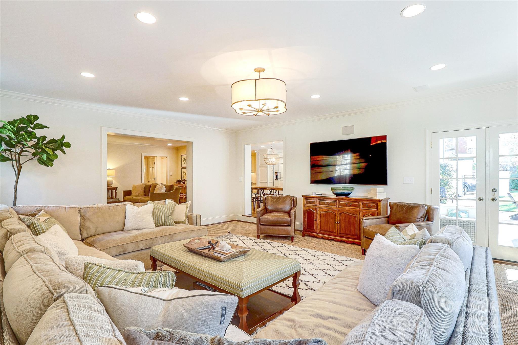 Deering Oaks - Residential