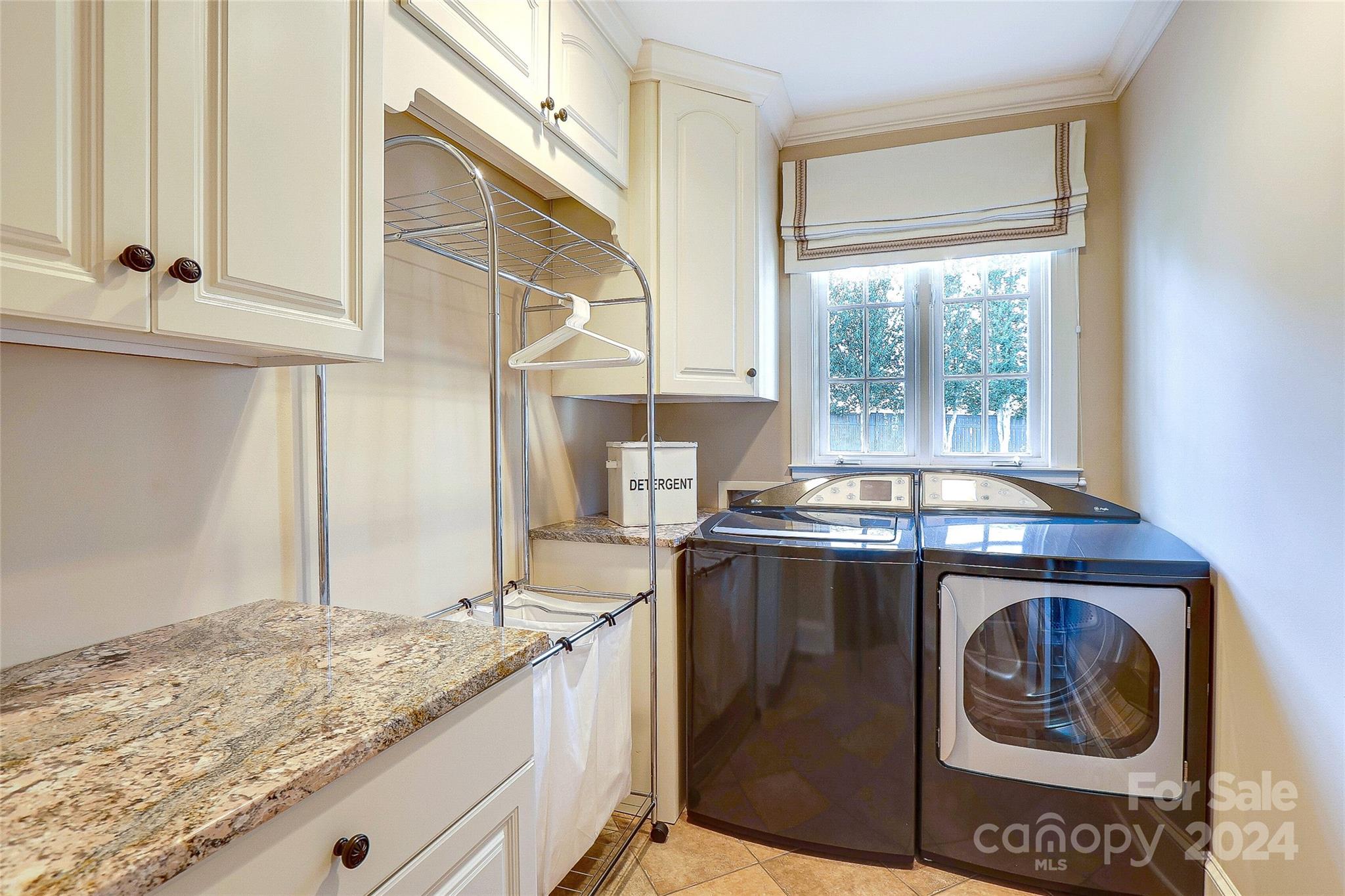 Deering Oaks - Residential