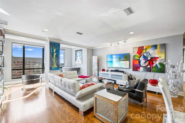 222 S CALDWELL ST UNIT 1612, CHARLOTTE, NC 28202 - Image 2d203000f9dcc0d12a817932d2b1edfa/2285754632