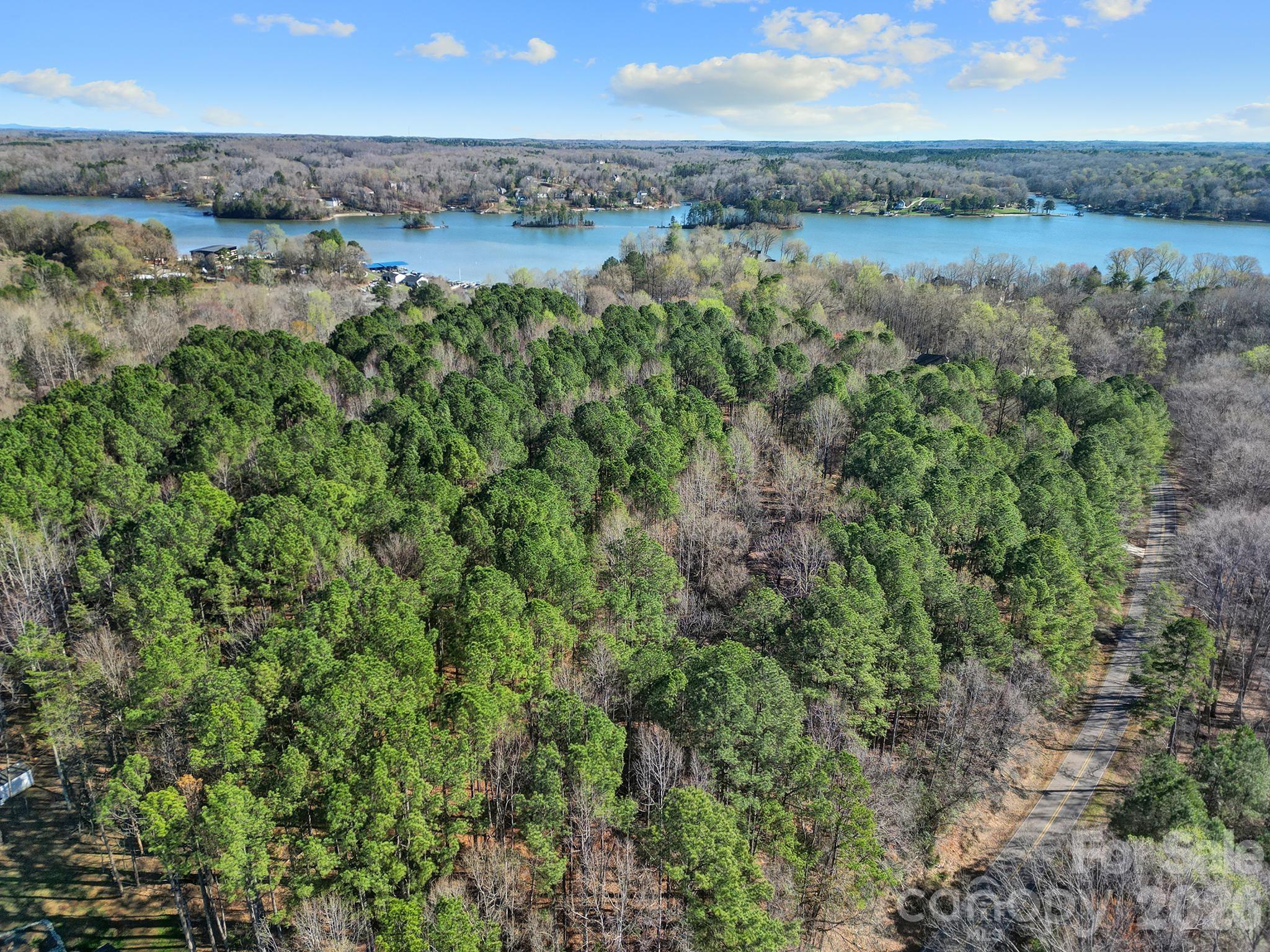 The Summit at Lake Norman - Land