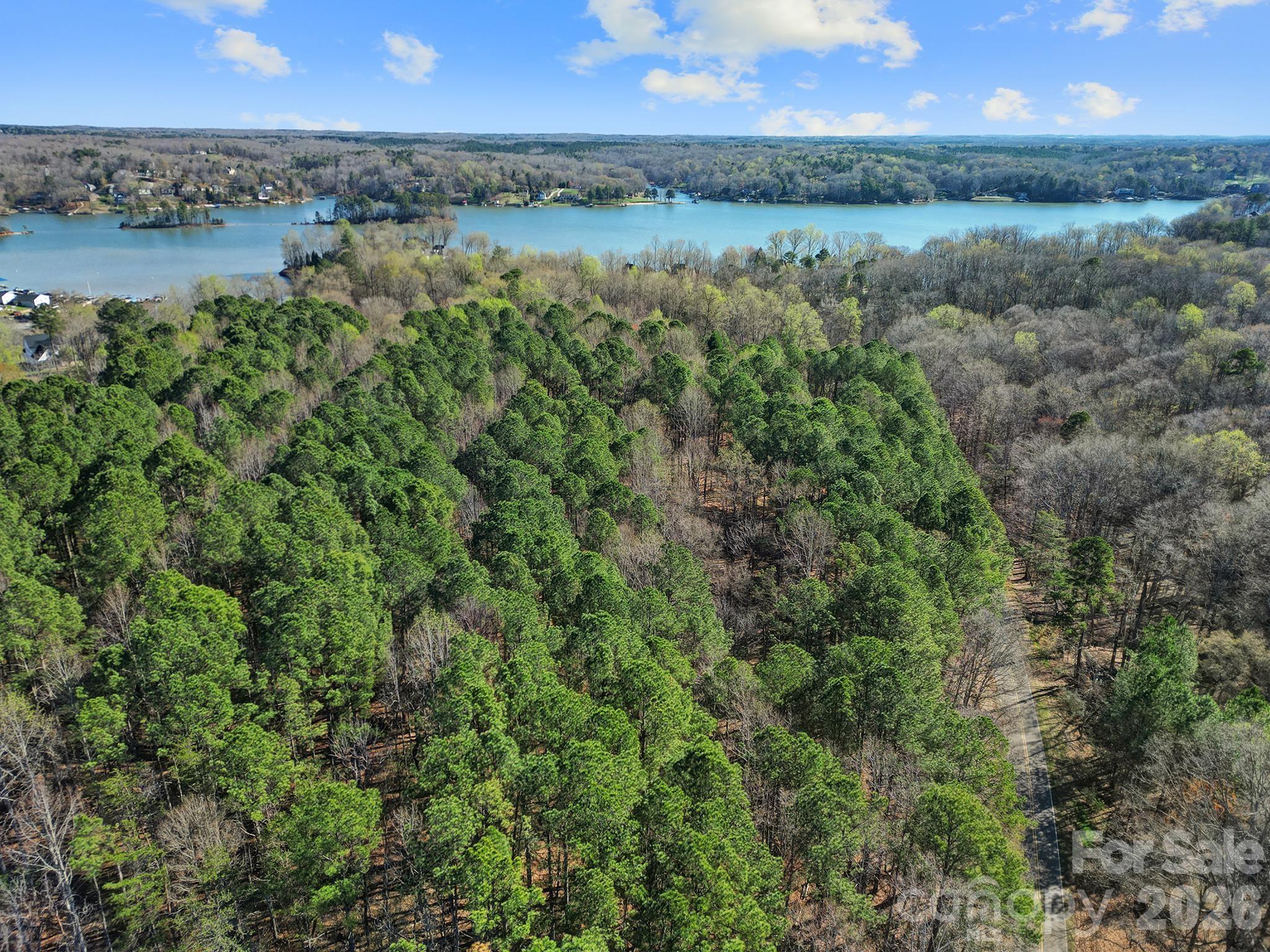 The Summit at Lake Norman - Land