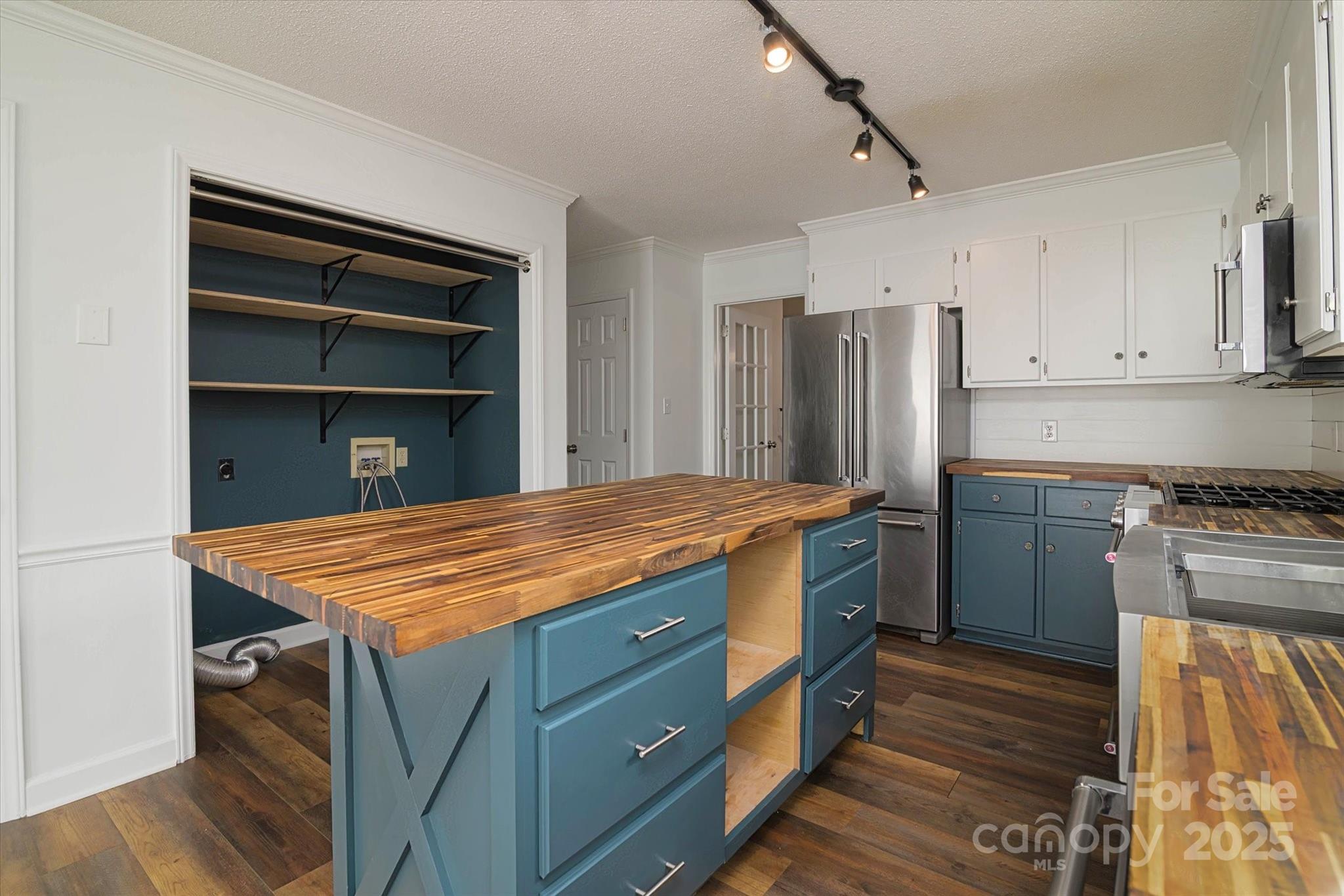 Williford Woods - Residential