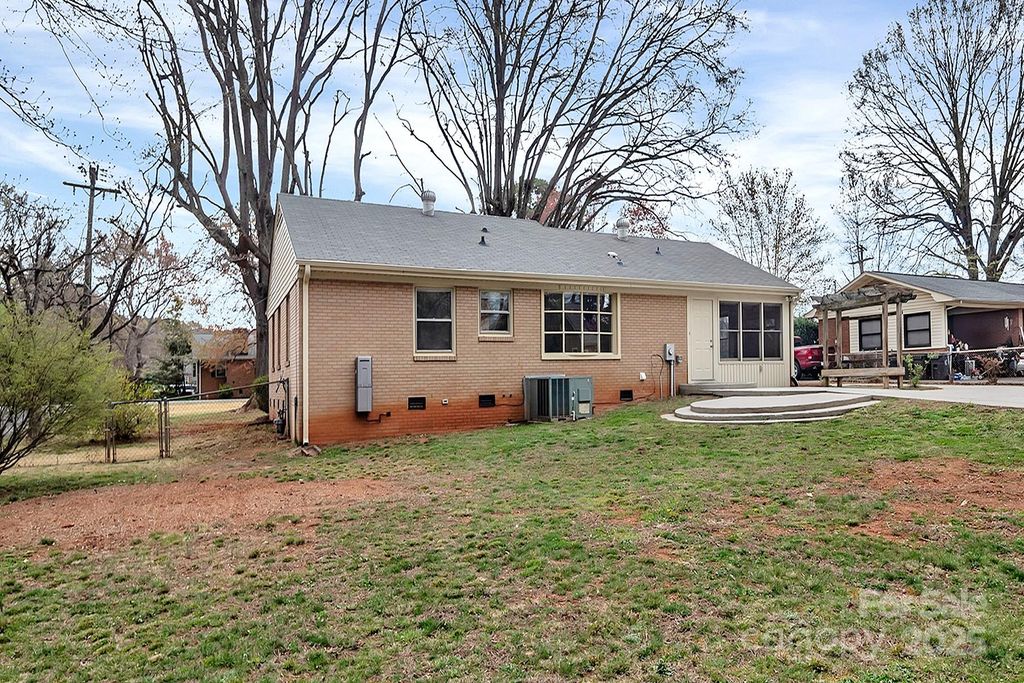 listing image 39