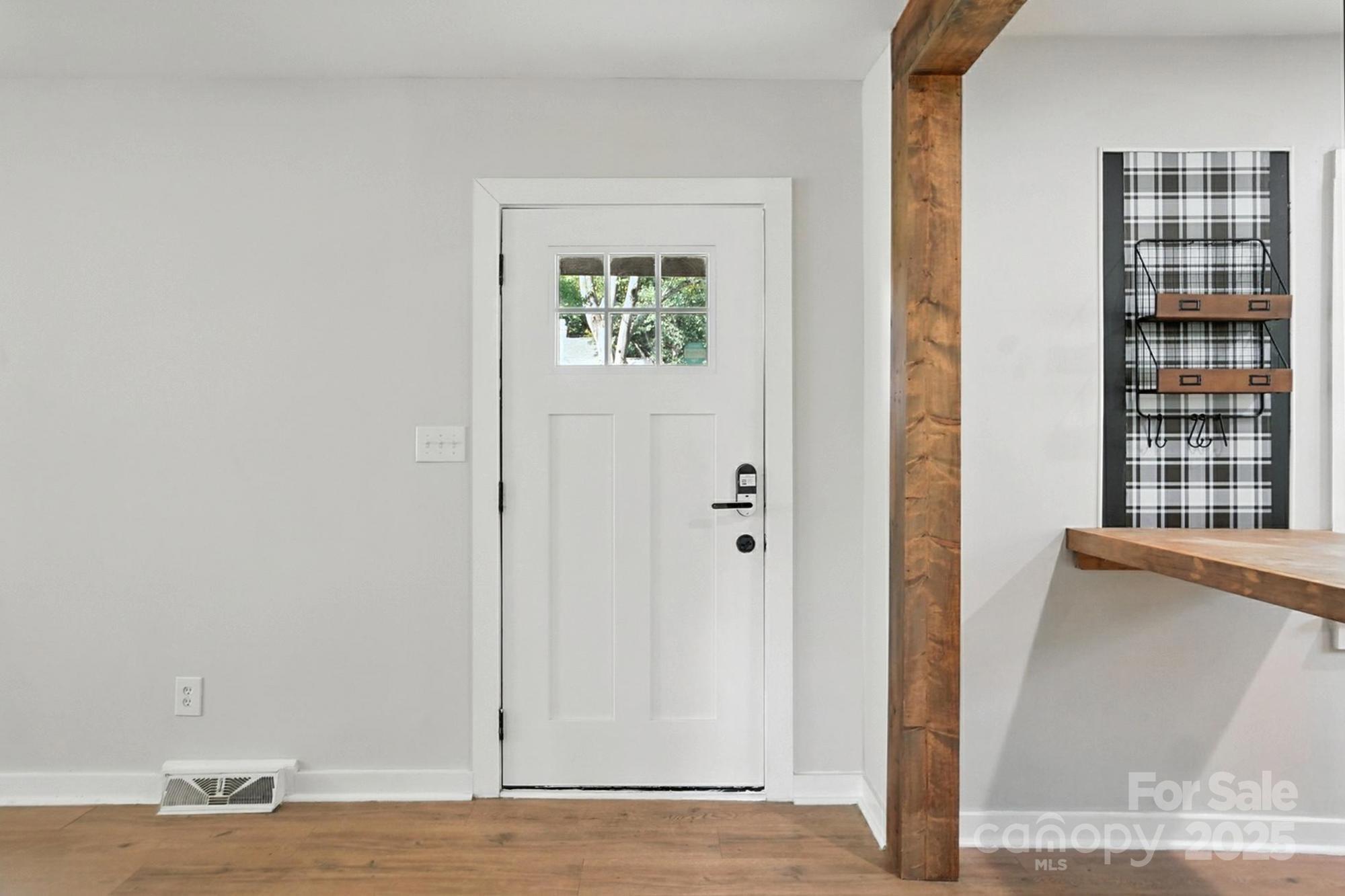 2437 Remount Road
