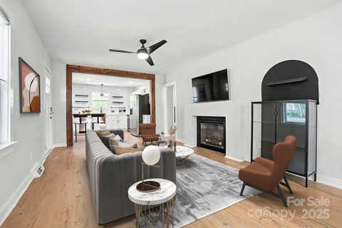 Photo of 2437 Remount Road, Charlotte, NC 28208 (MLS # 4282284)