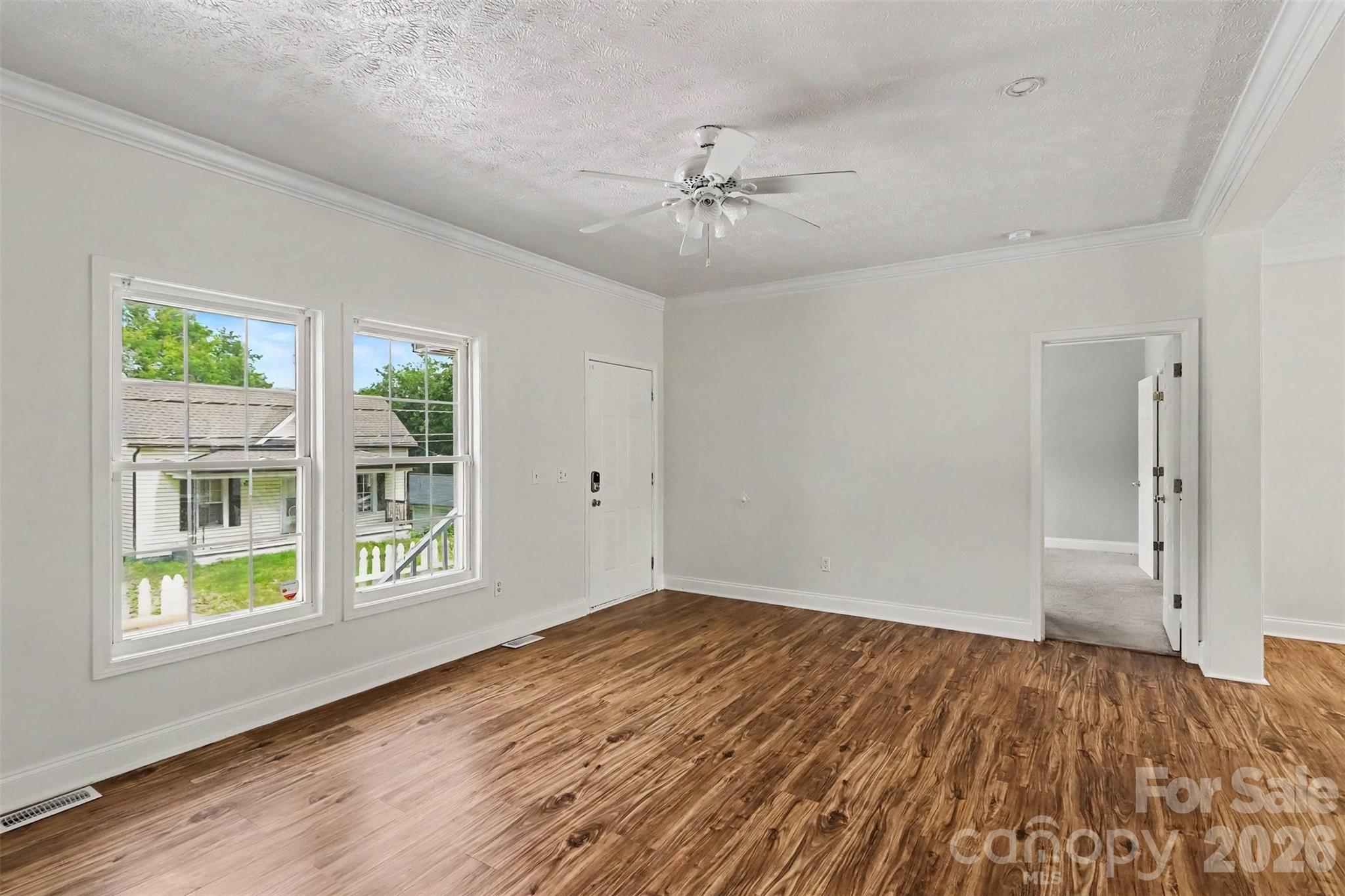 227 Hilltop Avenue SW