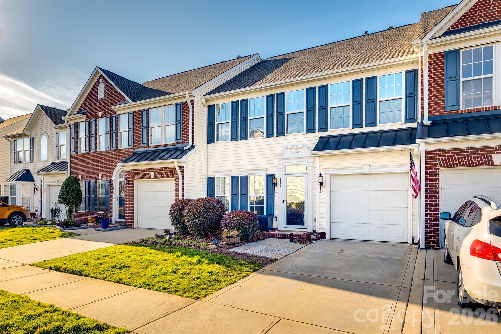 Autumn Cove at Lake Wylie - Residential