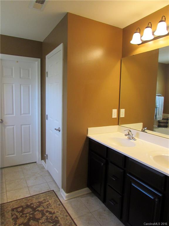 Lake Forest - Residential