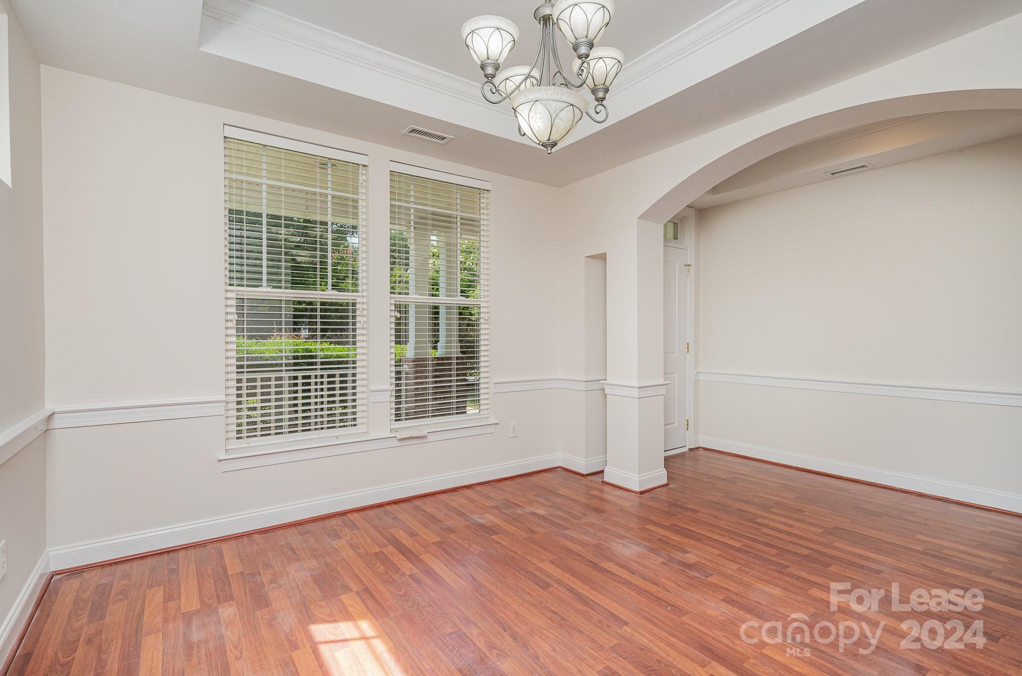Macaulay - Residential Lease