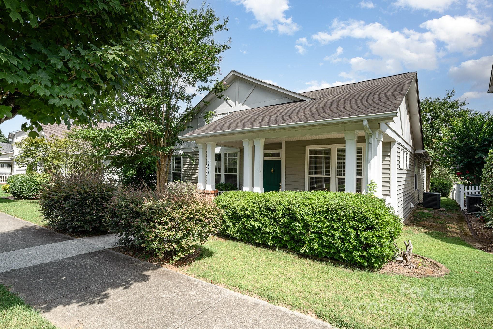 Macaulay - Residential Lease